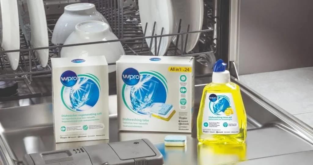 استفاده صحیح از نمک در ظرفشویی ایندزیت