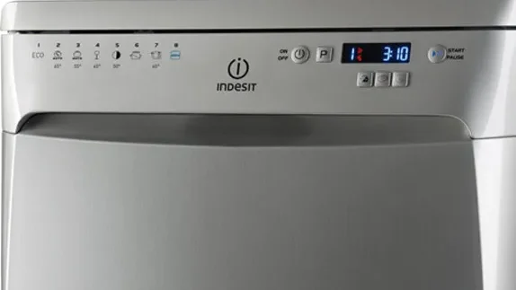 ظرفشویی ایندزیت Indesit DFP 58T94